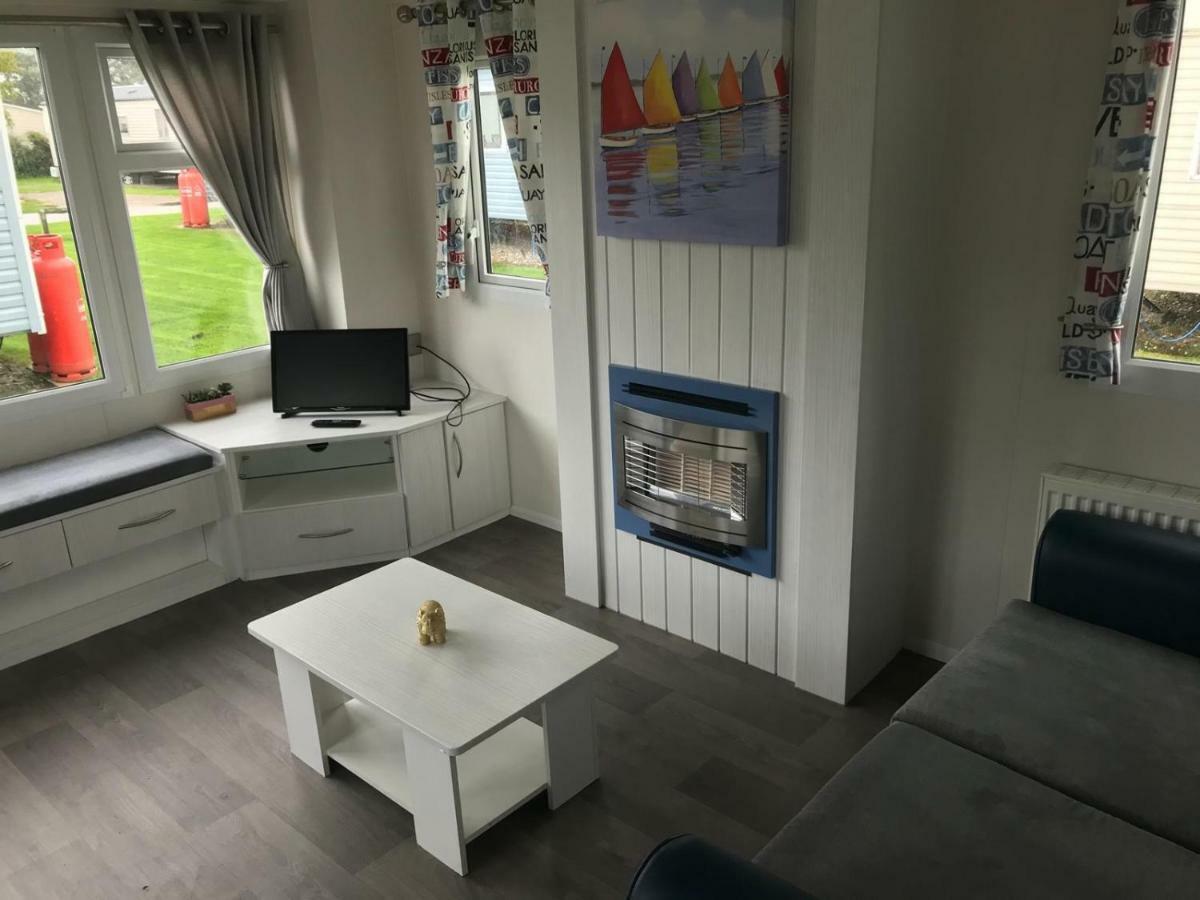 Static Caravan-Haven, Lake District Hotel Flookburgh Bagian luar foto