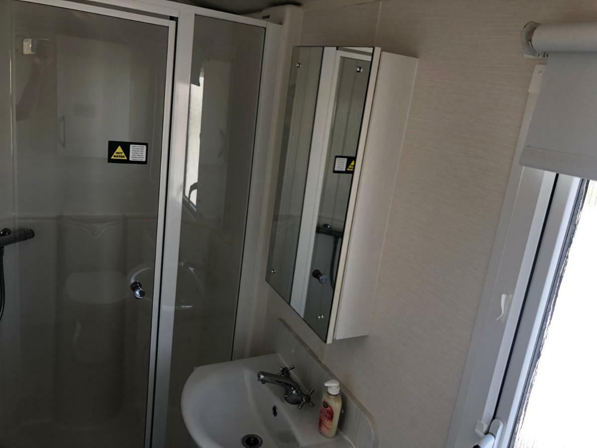Static Caravan-Haven, Lake District Hotel Flookburgh Bagian luar foto
